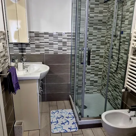 Zenin Airport 'genova Aeroporto' Apartman